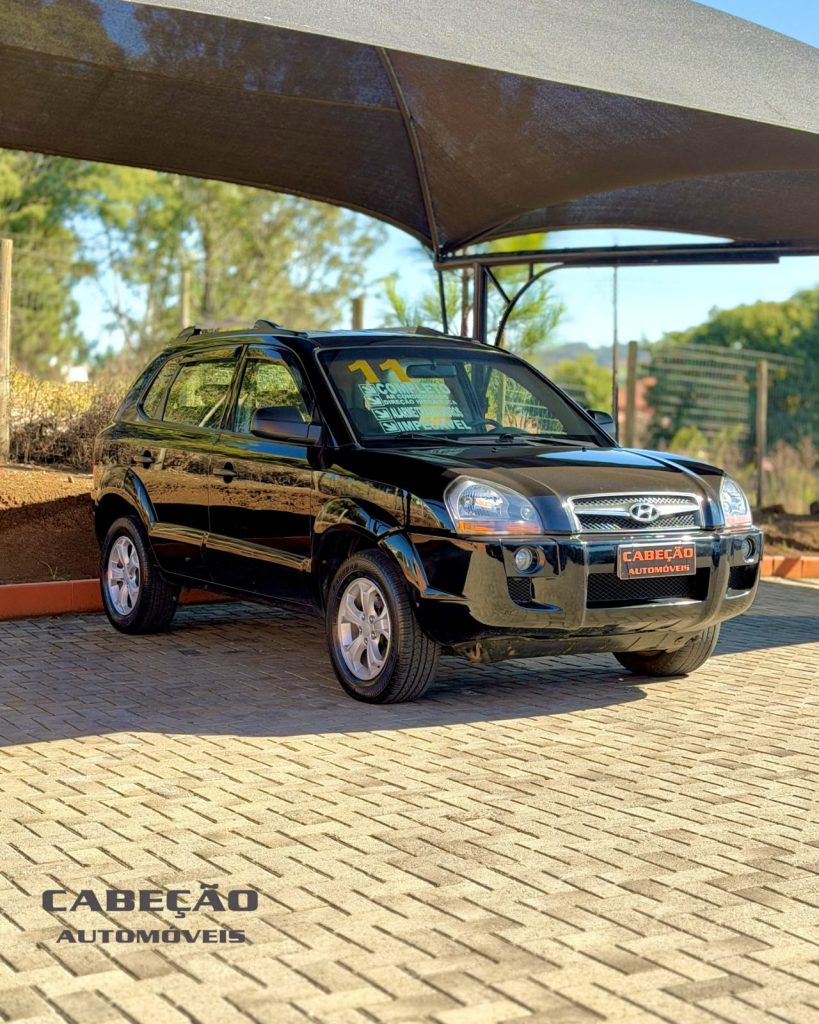 HYUNDAI  TUCSON 2.0  CÂMBIO MANUAL
