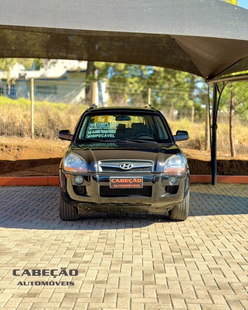 HYUNDAI  TUCSON 2.0  CÂMBIO MANUAL